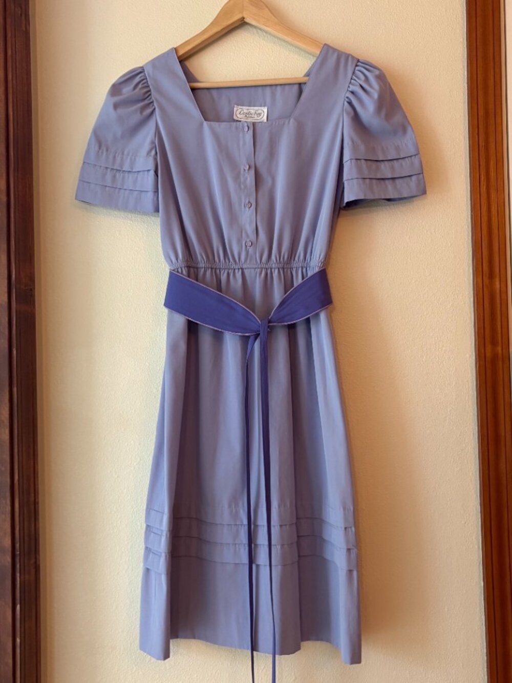 Vintage 80s Leslie Fay Lavender Pintuck Midi Dress Square Neck Puff Sleeves Sz 4